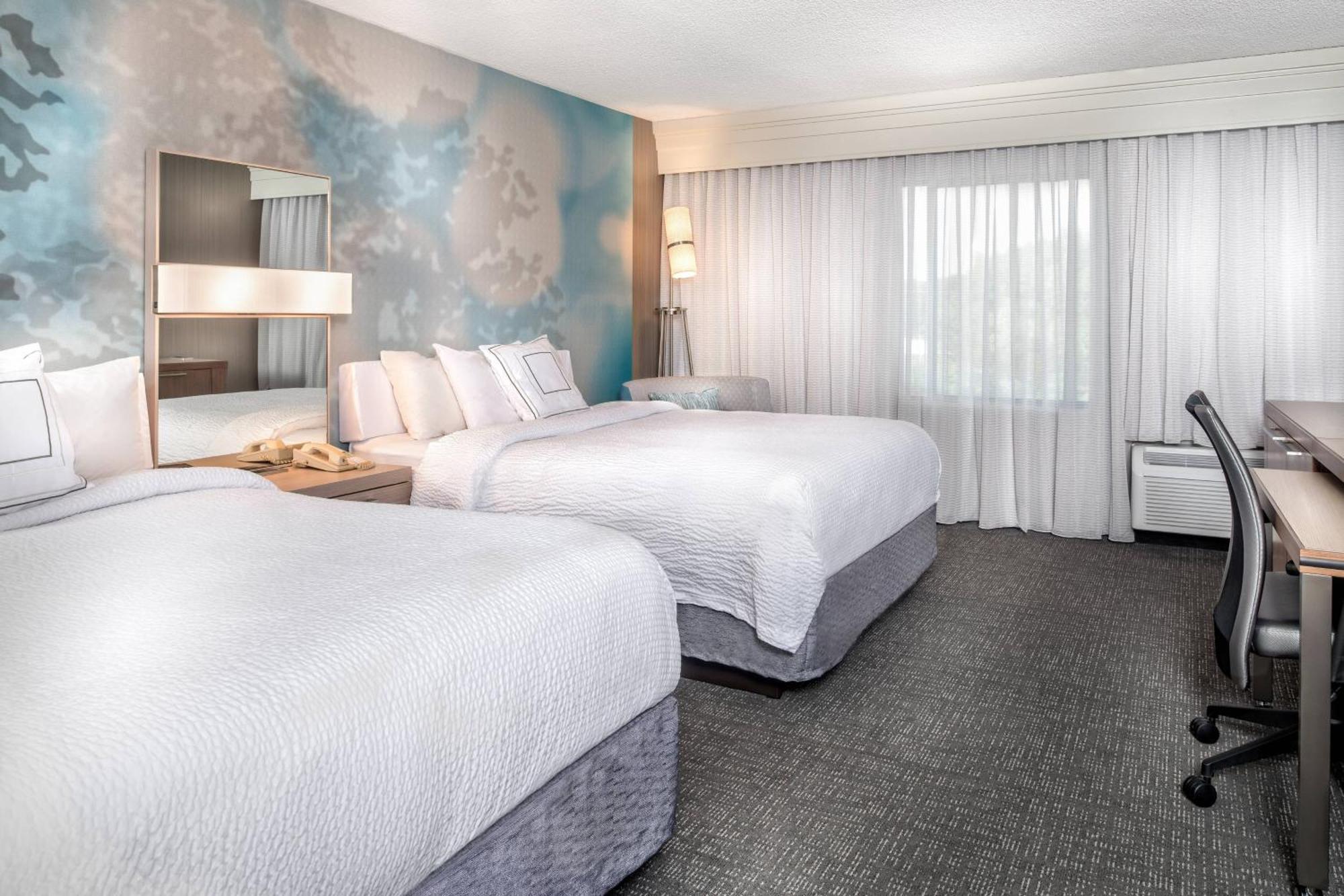 Courtyard By Marriott Lynchburg Hotel Kültér fotó