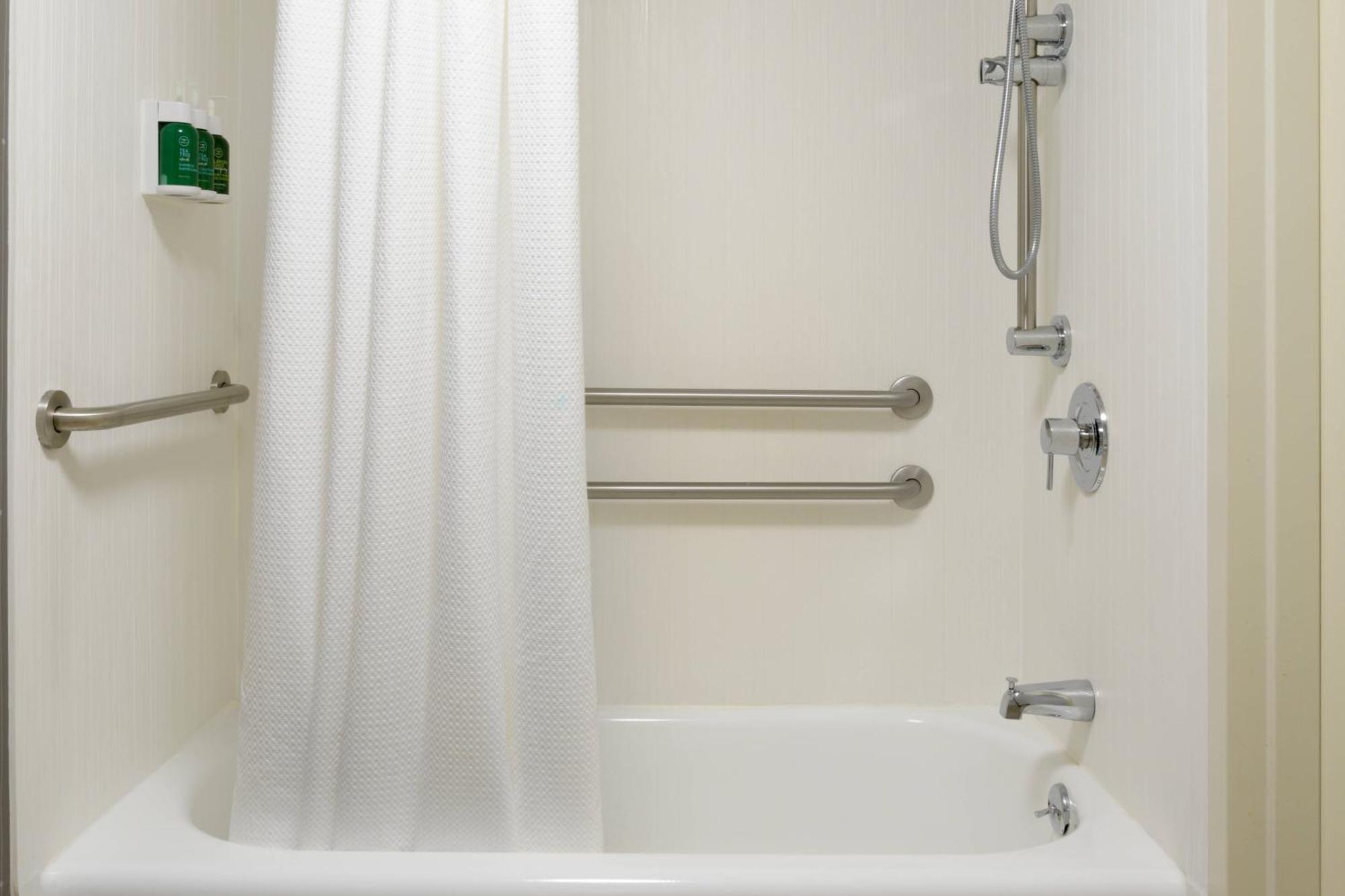 Courtyard By Marriott Lynchburg Hotel Kültér fotó